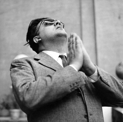 Fellini on the set of 'La Dolce Vita' (1960)