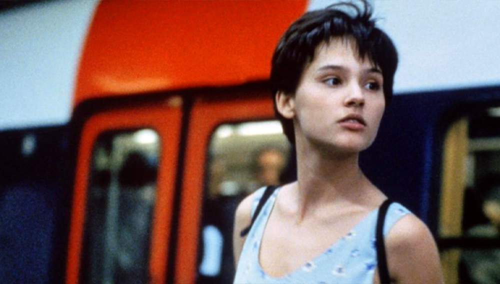 All you need is a girl and a Parisian street. Virginie Ledoyen in A SINGLE GIRL (1995), now on Fandor.