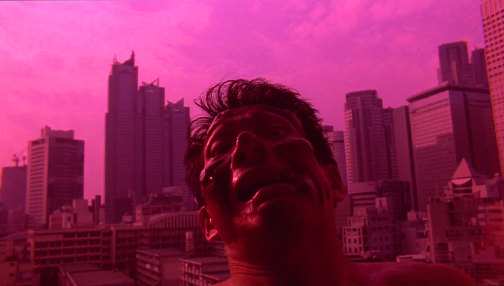 Crazy make-up and special effects in Shinya Tsukamoto's TOKYO FIST (1995)